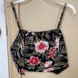 American Eagle Hawaiian print crop top S